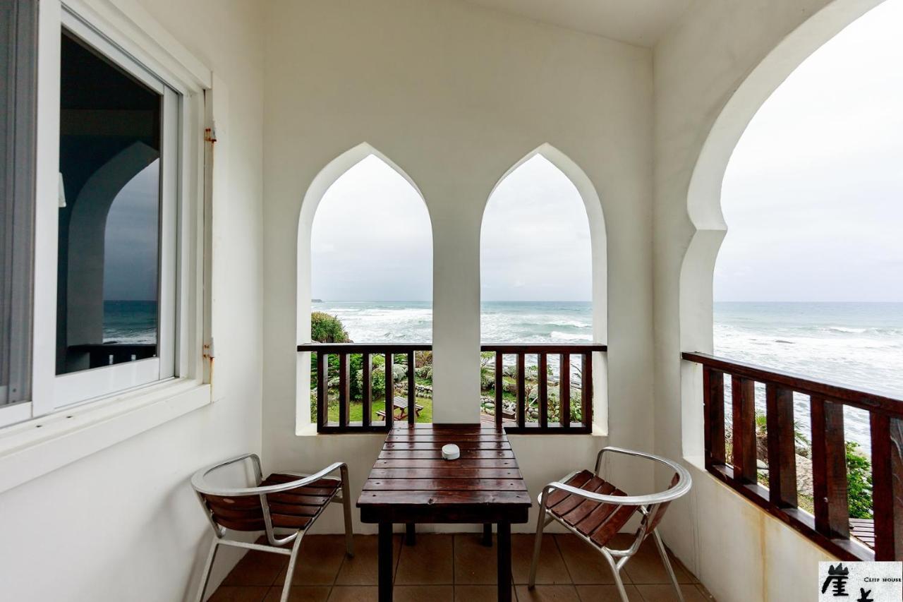 崖上民宿 Cliff House B&B Fengbin Esterno foto