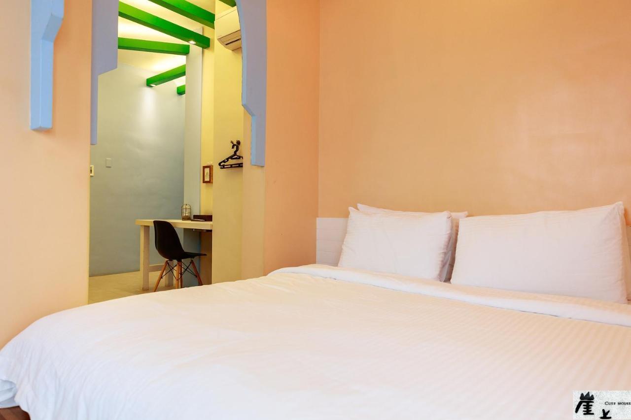 崖上民宿 Cliff House B&B Fengbin Esterno foto