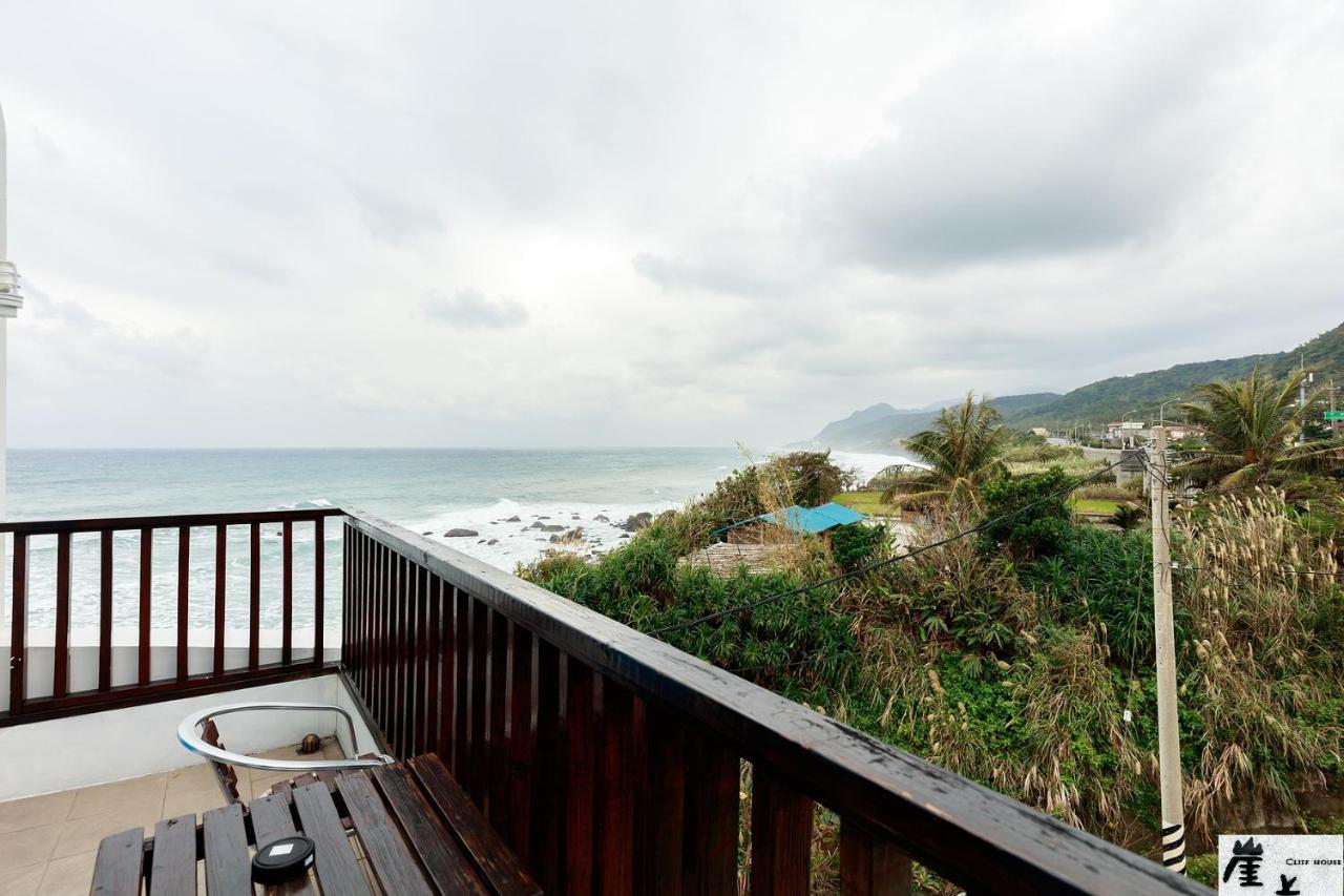 崖上民宿 Cliff House B&B Fengbin Esterno foto