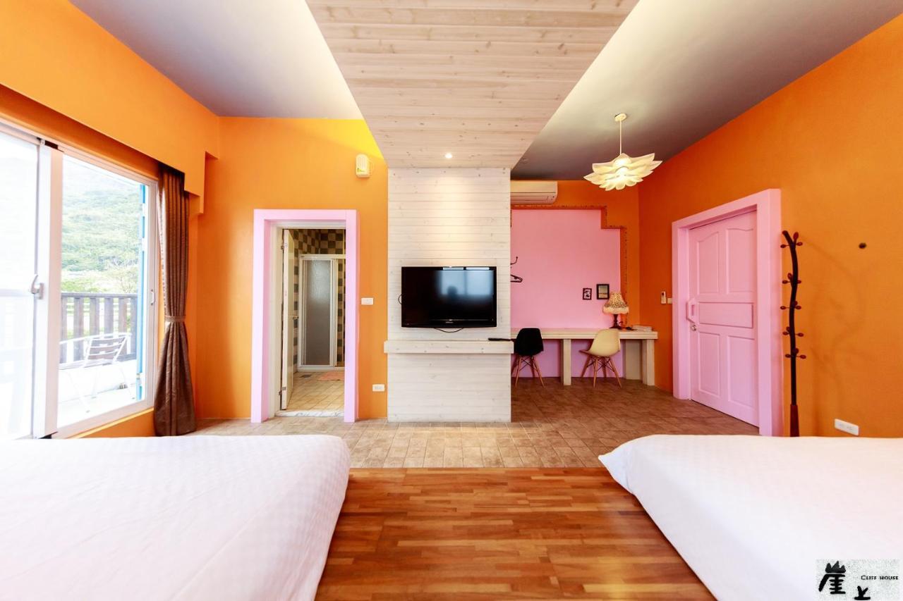 崖上民宿 Cliff House B&B Fengbin Esterno foto