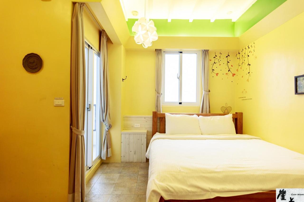 崖上民宿 Cliff House B&B Fengbin Esterno foto