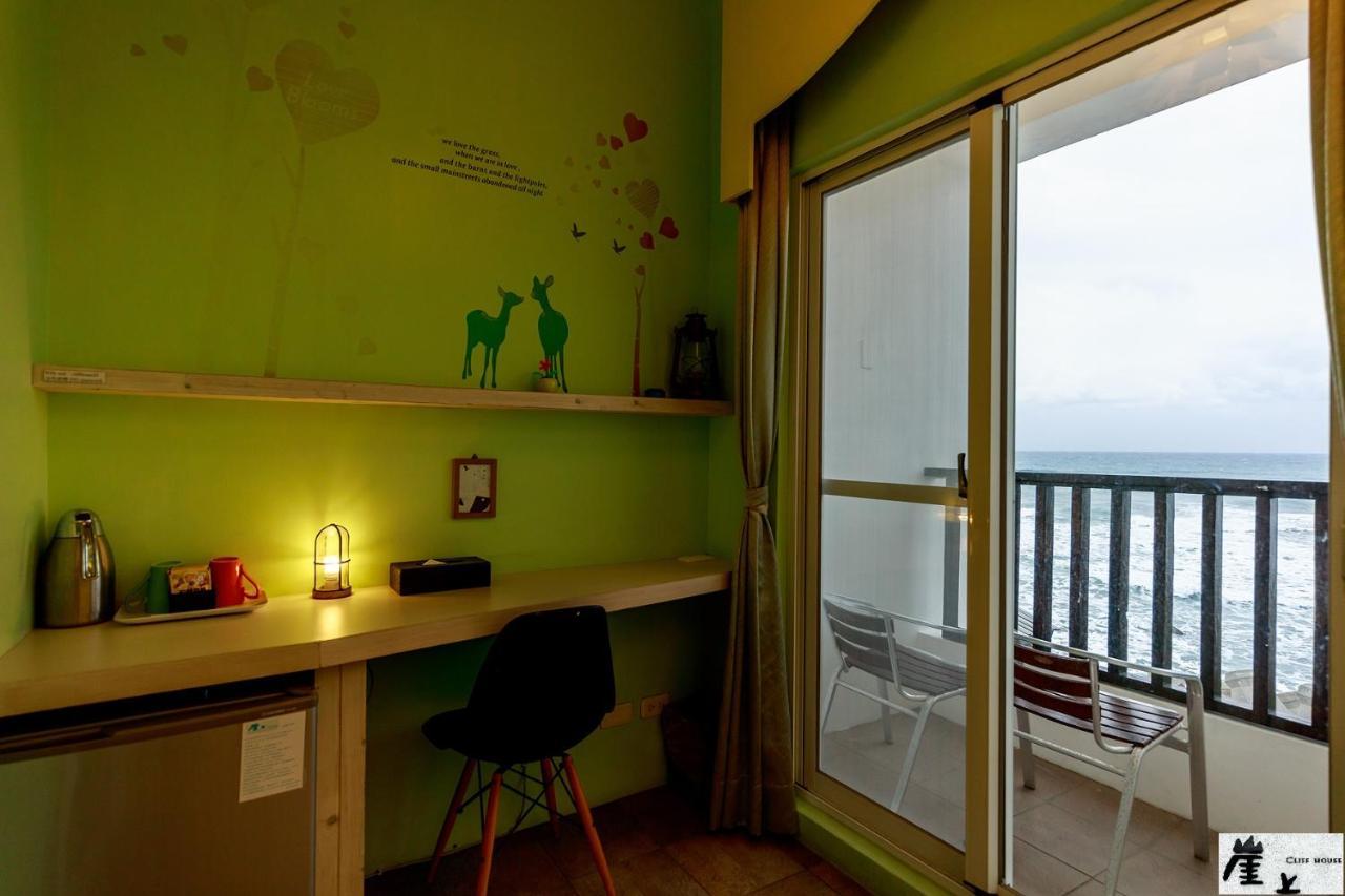 崖上民宿 Cliff House B&B Fengbin Esterno foto