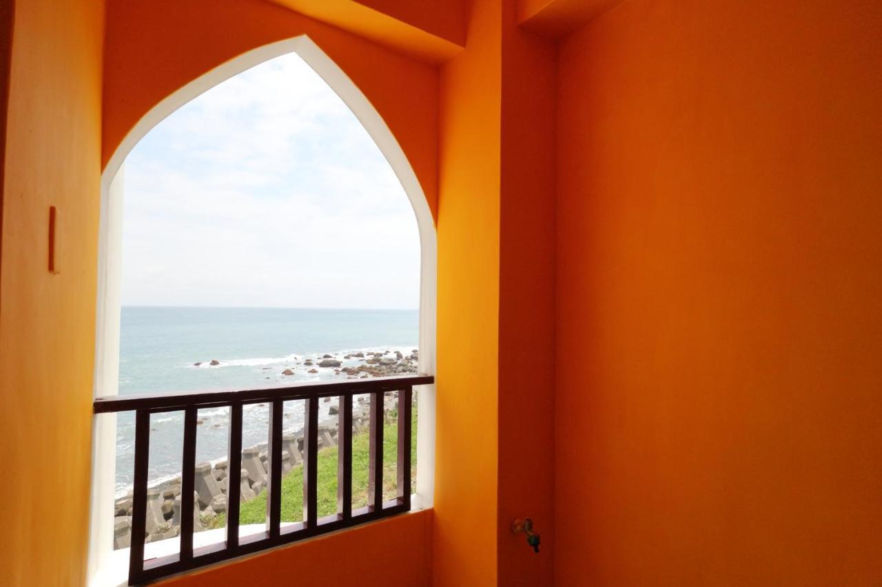 崖上民宿 Cliff House B&B Fengbin Esterno foto